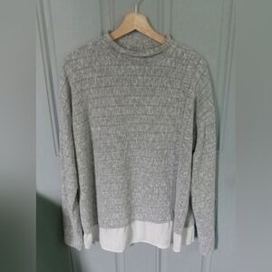 Simply Vera Vera Wang Gray Knit Top